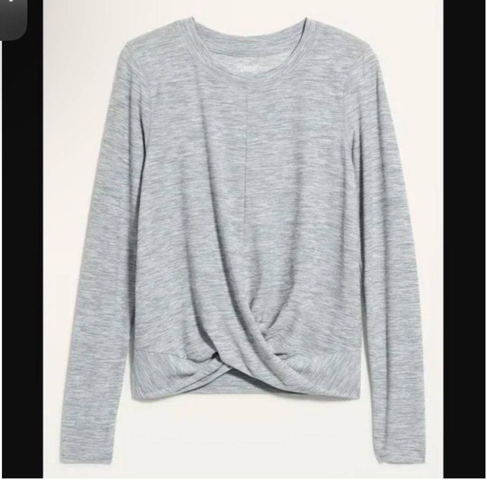 Old Navy Twist front athletic top
